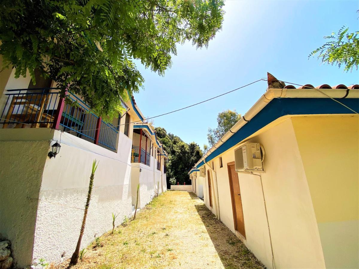 Ramo'S Cozy Beachside Haven With Panoramic Views - 1St Vlorë Εξωτερικό φωτογραφία